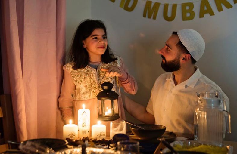 كيفية تدريب الأطفال على صيام رمضان والوجبة الصحية لهم
