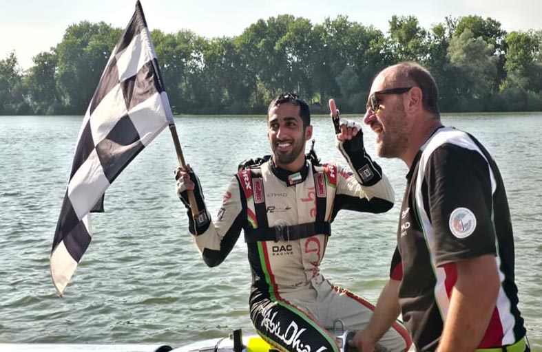 «أبوظبي للزوارق» يشارك في الجولة الـ 5 لمونديال الفورمولا 2 بالبرتغال