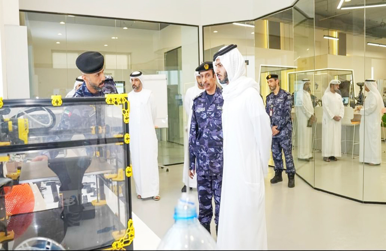 زايد بن حمد آل نهيان يطّلع على جهود شرطة عجمان في مكافحة المخدرات والوقاية منها