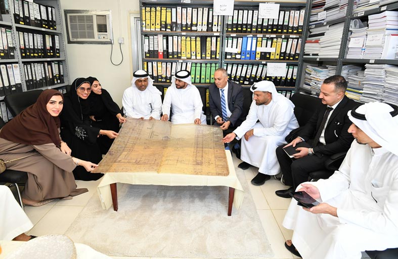 الأرشيف والمكتبة الوطنية يتسلم من الطاقة والبنية التحتية دفعة كبيرة من الوثائق التاريخية 