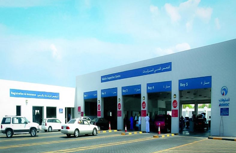 شرطة أبوظبي: تفعيل مسار الفحص الفني للمركبات الخفيفة في ليوا