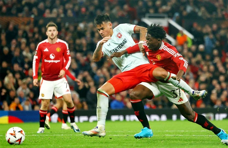 مانشستر يونايتد وتن هاغ أمام مواجهة مصيرية في يوروبا ليغ