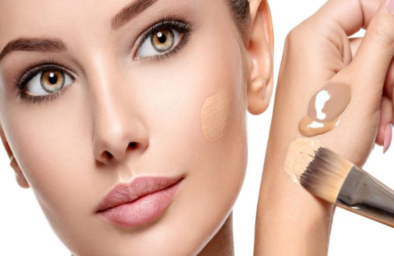 تحذير من استخدام كريم «فاونديشن» في المساء