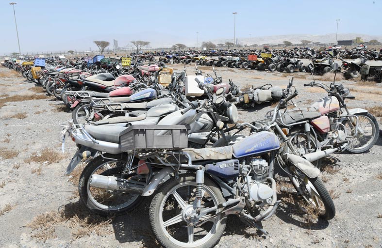 شرطة رأس الخيمة تضبط 400 دراجة نارية مخالفة 