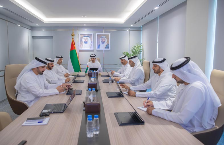 مجلس إدارة نادي الشارقة الرياضي يعقد اجتماعه الأول ويوزع الحقائب الإدارية