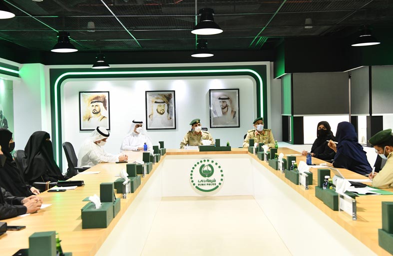 مجلس أمناء مدارس حماية يستعرض مبادرات ومشاريع 2022