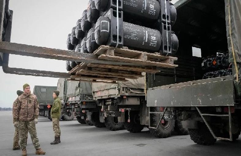 كييف تدعو لمراقبة شحنات الأسلحة الغربية لمنع تهريبها