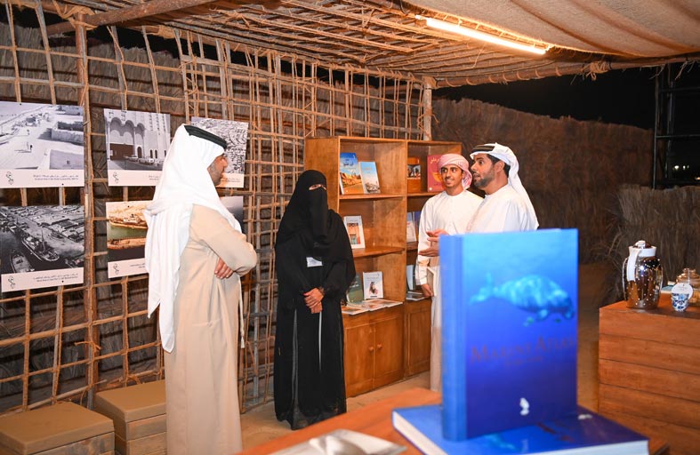 فعاليات نادي تراث الإمارات تستقطب اهتمام جمهور مهرجان التراث البحري