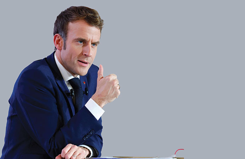 ماكرون يتهم روسيا بممارسة نفوذ متوحش على أفريقيا