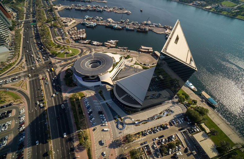 غرف دبي واتحاد الصناعات الهندية يناقشان  خطة مشتركة لتعزيز التجارة والاستثمار الثنائي  