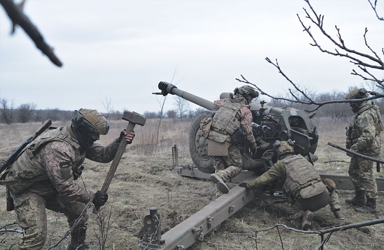 لافروف: إرسال بريطانيا قذائف يورانيوم لكييف تصعيد يستوجب الرد