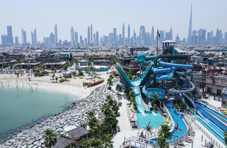 متعة مضاعفة للاستمتاع بالحديقة المائية الأروع والغابات الاستوائية الوحيدة في دبي بتذكرة واحدة فقط