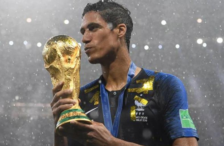 رافايل فاران يعلن اعتزاله كرة القدم 