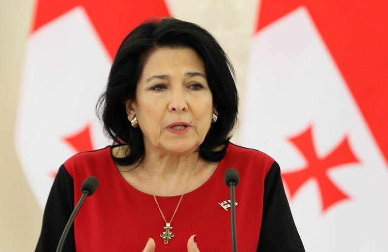 هــــل تفقـــد أوروبــــا جناحهــــا الشرقــــي؟ 