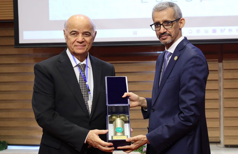 جامعة الشارقة توقع مذكرات تفاهم مع عدد من الجامعات 