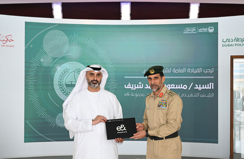 عبد الله المري يستقبل الرئيس التنفيذي لاتصالات من e&