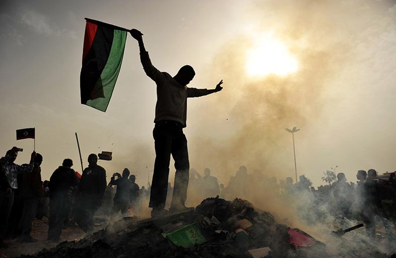 صحف عربية: إيران تعود إلى عدوانيتها وليبيا إلى المربع الأول