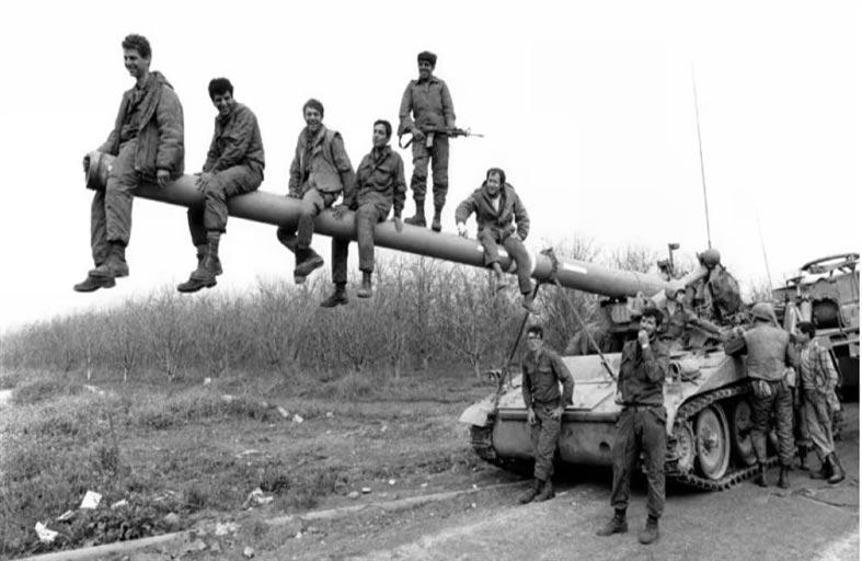أصداء حرب 1982 تتردد بين لبنان وإسرائيل