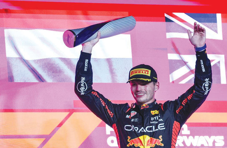 فيرستابن يواصل مطاردة الأرقام القياسية بجائزة الولايات المتحدة الكبرى  