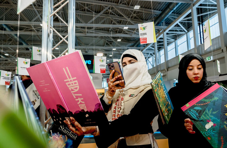 (كتاب من الإمارات) تختتم مشاركتها الأولى في معرض بولونيا الدولي لكتاب الطفل