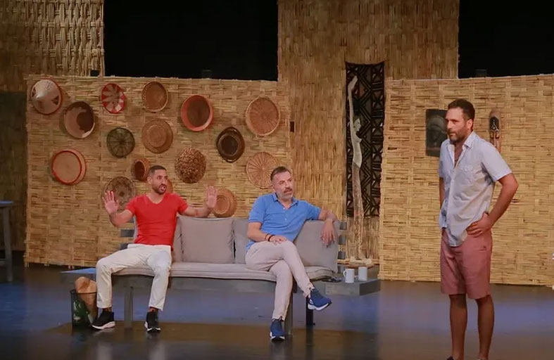 المركب.. أزمة ليبيا فوق خشبة المسرح