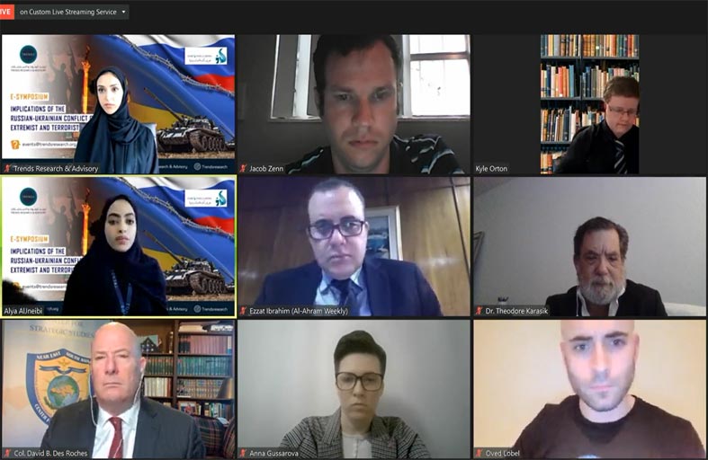 ندوة عن بُعد لـ «مركز تريندز» بالشراكة مع «حرف آند فاصلة ميديا» بعنوان: «تداعيات الصراع الروسـي – الأوكرانـي على حركـات التطرف والإرهاب»