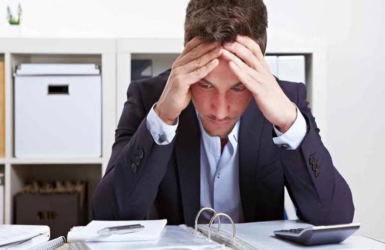 لماذا يجد البعض صعوبة في أن يكونوا سعداء!