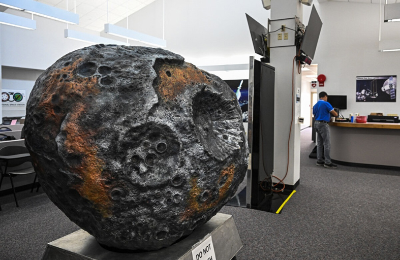 ناسا: الكويكب بينو يحتوي على الماء والكربون