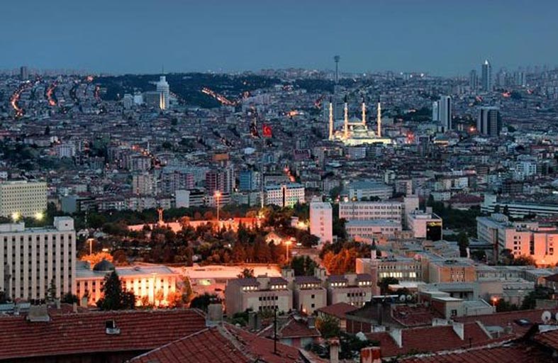 تركيا:هناك «مراكز قوة» تريد تقويض علاقتنا مع روسيا