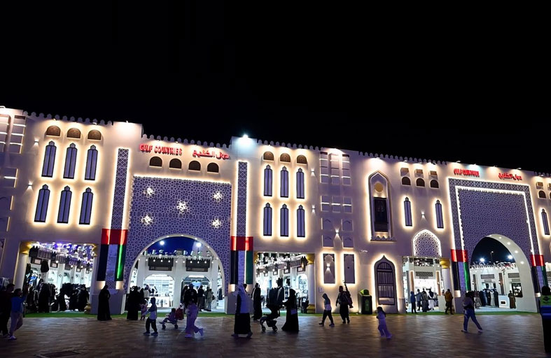 الأجنحة العربية بمهرجان الشيخ زايد... رحلة في رحاب الأصالة والإبداع