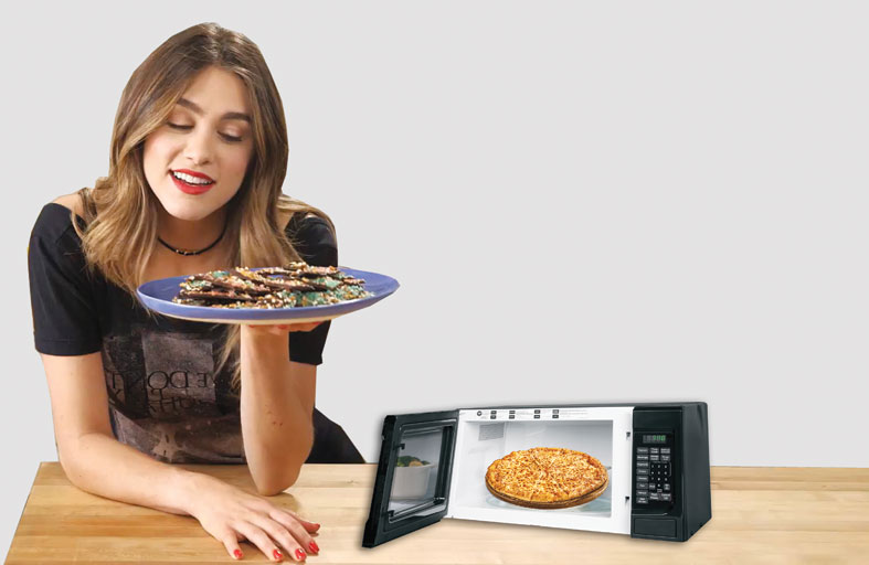 احذروا البيتزا المجمدة وحبوب الإفطار.. قد تسبب الوفاة!