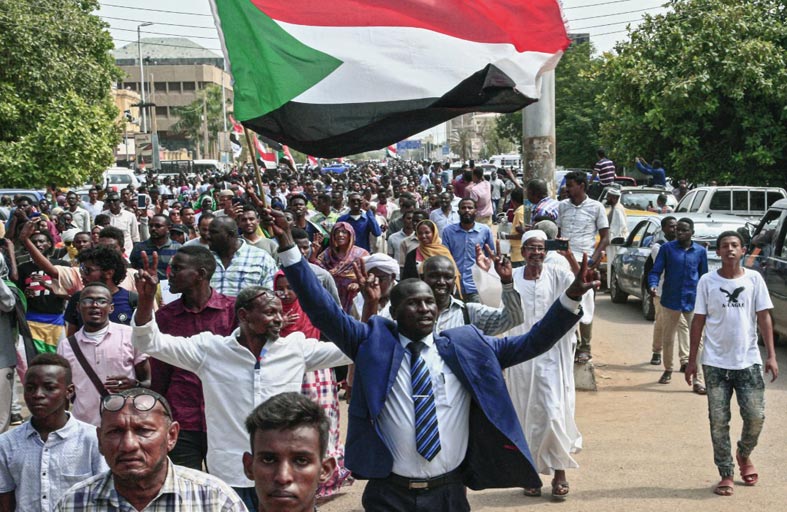 صحف عربية: السودان بين فكي الإرهاب والانفصال