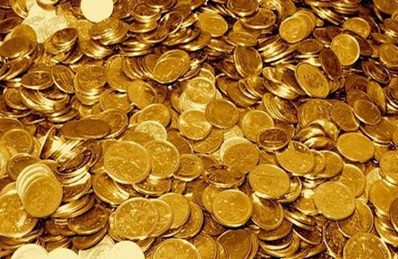 5 أعوام في السجن.. ويرفض البوح بسر العملات الذهبية