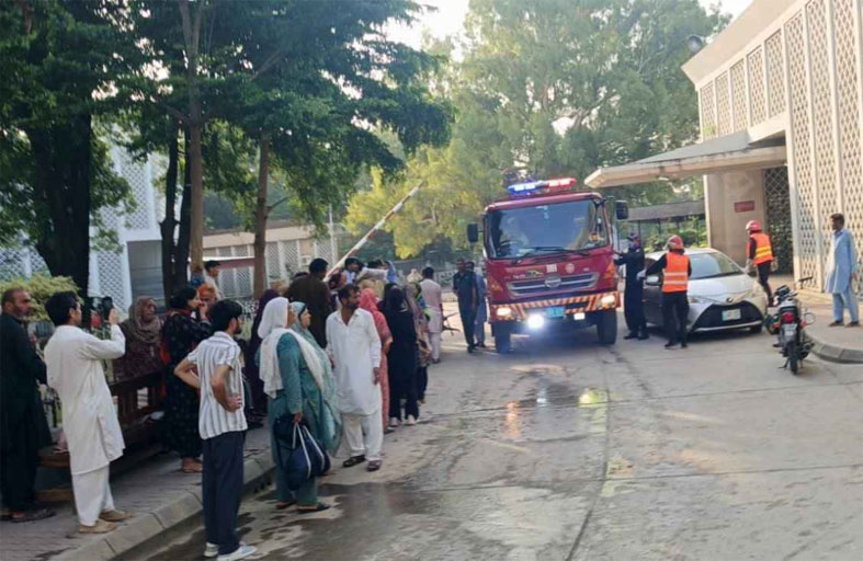 وفاة 15 رضيعاً جراء حريق بمستشفى 