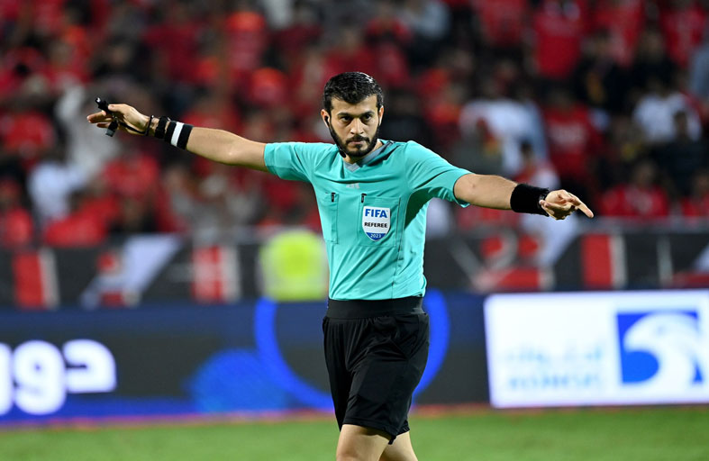 طاقم إماراتي يدير لقاء الأردن والبحرين في كأس آسيا