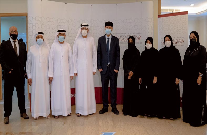 استشاري الشارقة يطّلع على مشاريع وجهود مجمع اللغة العربية 