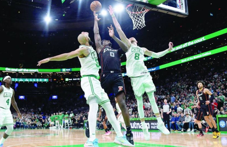 سلتيكس يعود من بعيد ويلحق ببيستونز الهزيمة الـ28 توالياً 