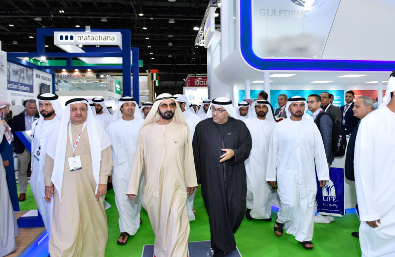محمد بن راشد يؤكد دعمه للمعارض العلمية التي تخدم البشرية وتسعى إلى إسعاد الإنسان وحمايته من الأمراض