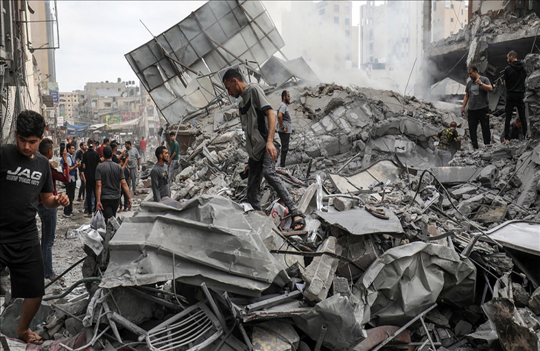 ما هي قوانين جرائم الحرب التي تنطبق على الصراع الإسرائيلي الفلسطيني؟ 