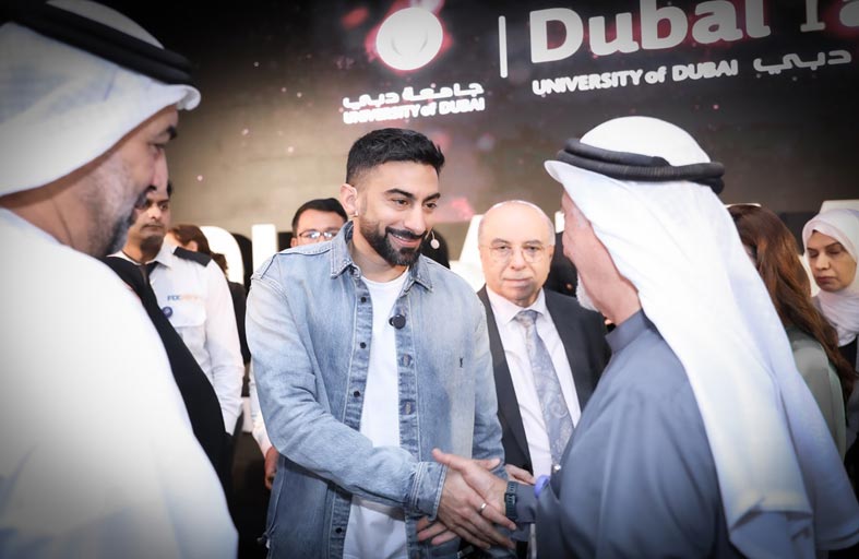 جامعة دبي تنظم النسخة الرابعة من فعالية «دبي تتكلم» 
