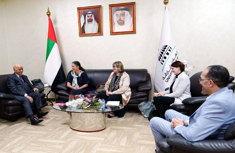 جامعة الشارقة تستقبل وفد الأكاديمية العربية الألمانية لشباب الباحثين في التخصصات العلمية والإنسانية  