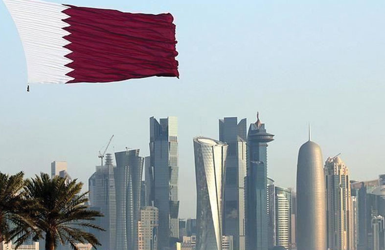 قطر تعلن إسقاط طائرتين إيرانيتين واعتراض صواريخ ومسيرات استهدفت أراضيها