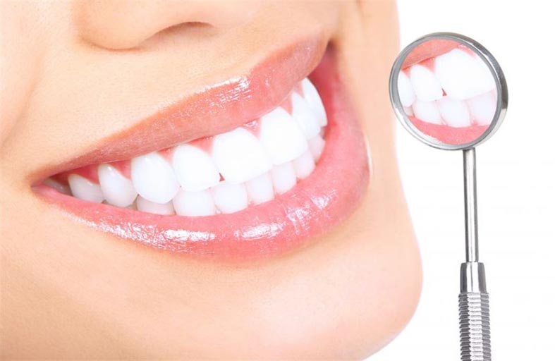 أطعمة للحصول على أسنان قوية