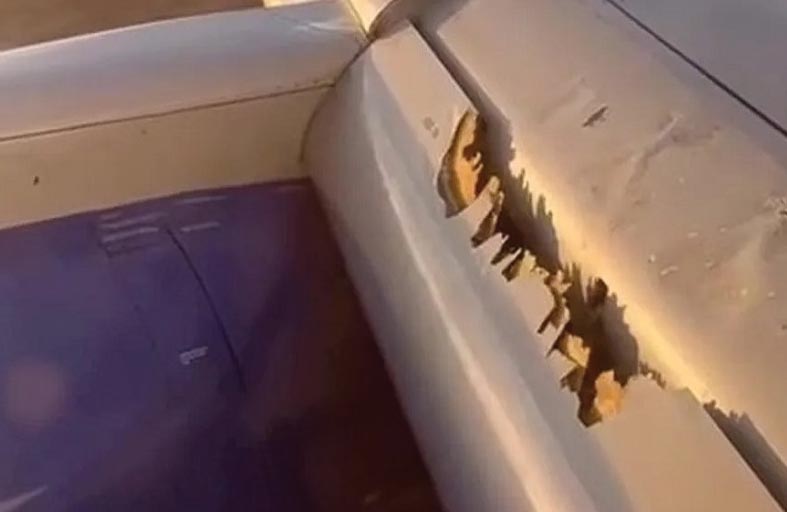 طائرة تهبط اضطرارياً بعد انفصال جناحها في الجو