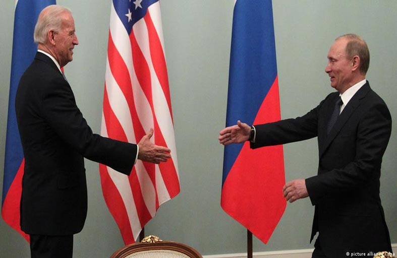 قمة بوتين- بايدن: خمسة مواضيع خلافية 