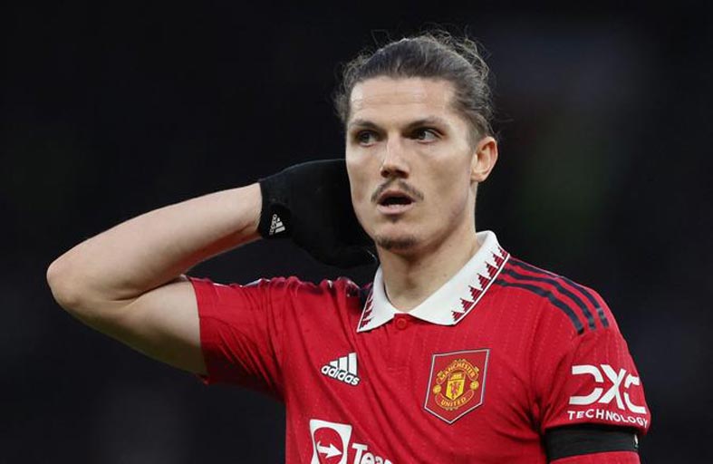 إصابة سابيتسر تبعده عن مانشستر يونايتد حتى نهاية الموسم 