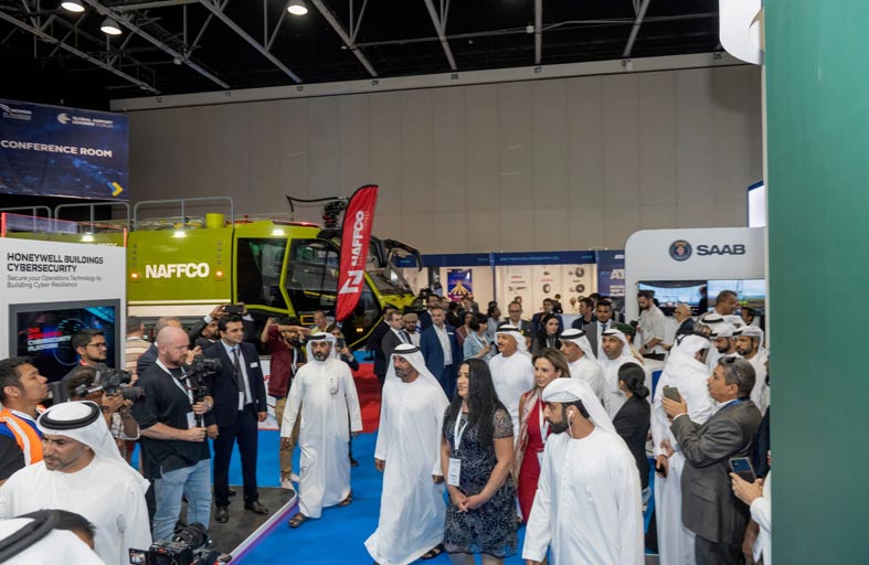 أحمد بن سعيد يفتتح معرض المطارات في دبي وسط توقعات أكثر إشراقا للتعافي التام والمستدام