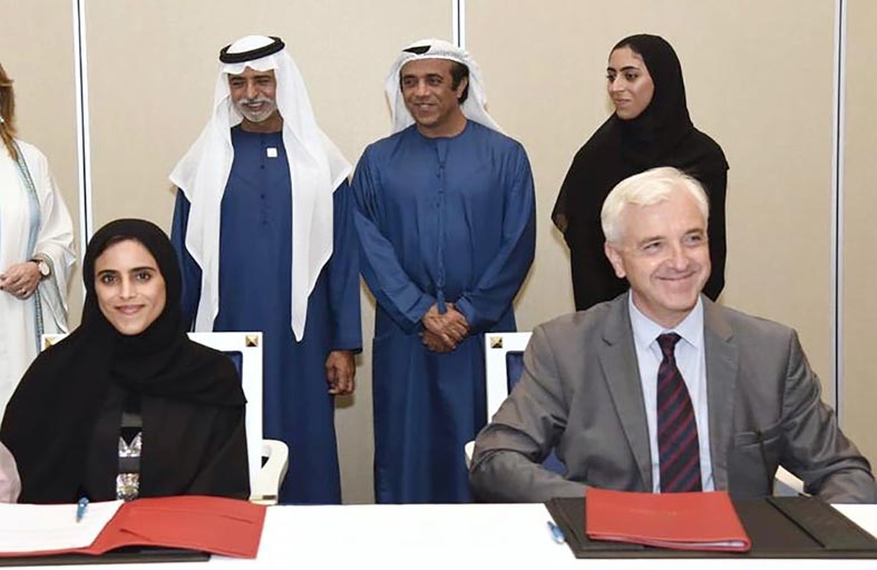 بحضور نهيان بن مبارك .. الفطيم التعليمية وجامعة باريس 2 يوقعان اتفاقية لتقديم 20 منحة