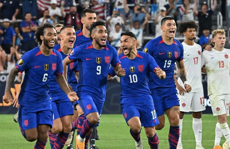 الولايات المتحدة وجامايكا إلى نصف نهائي الكأس الذهبية 