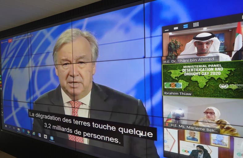 الزيودي يسلط الضوء على جهود الإمارات لمكافحة التصحر خلال جلسة نقاشية عن بعد